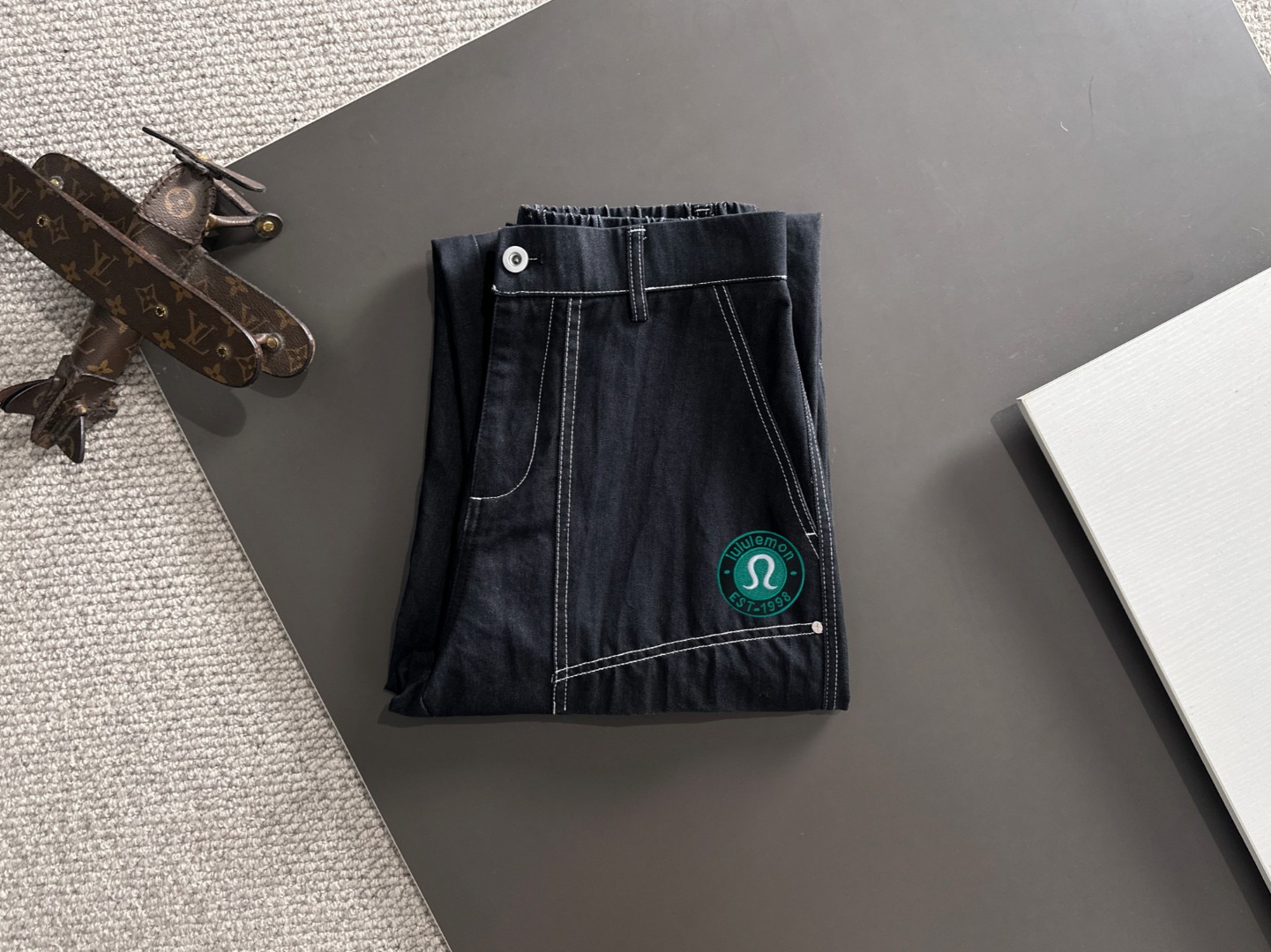 o 1j7jb9q49chn1mvb1855kr017333