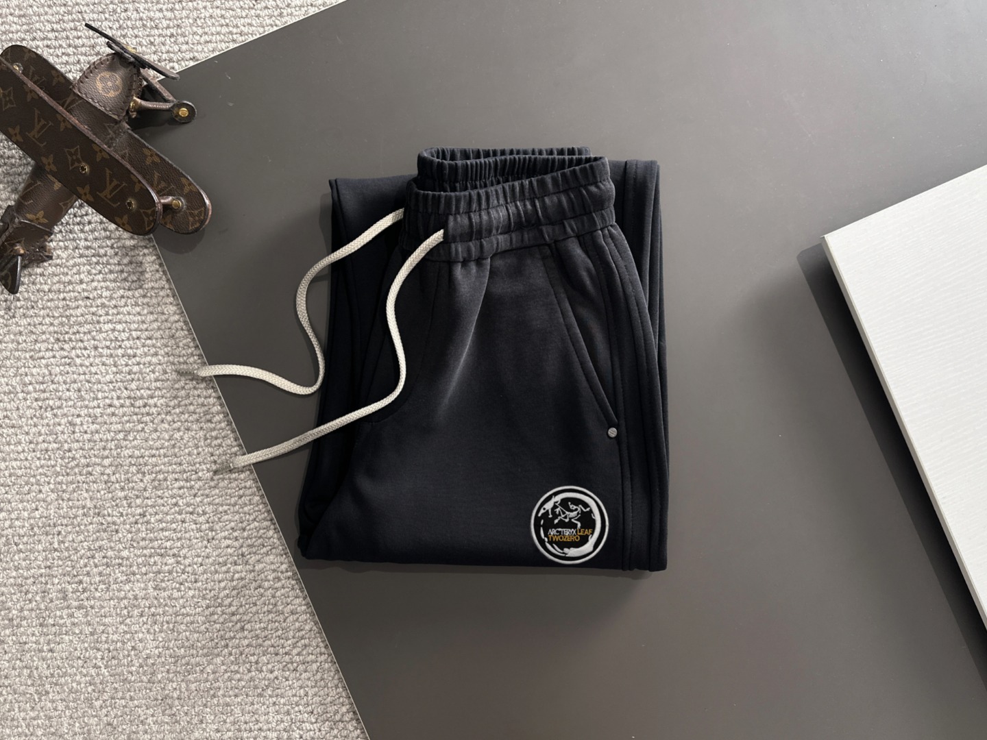 o 1j7jbj6aso751gjt18onsha1u3u2