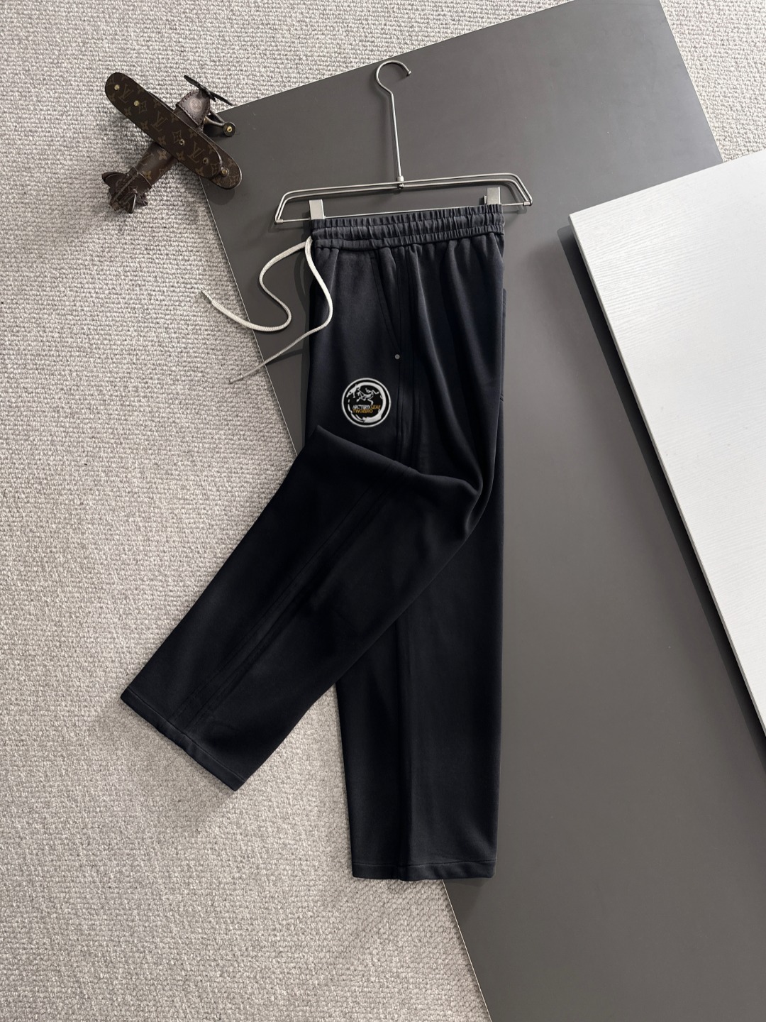 o 1j7jbj6asvo91rh7a1enlc1bfe1