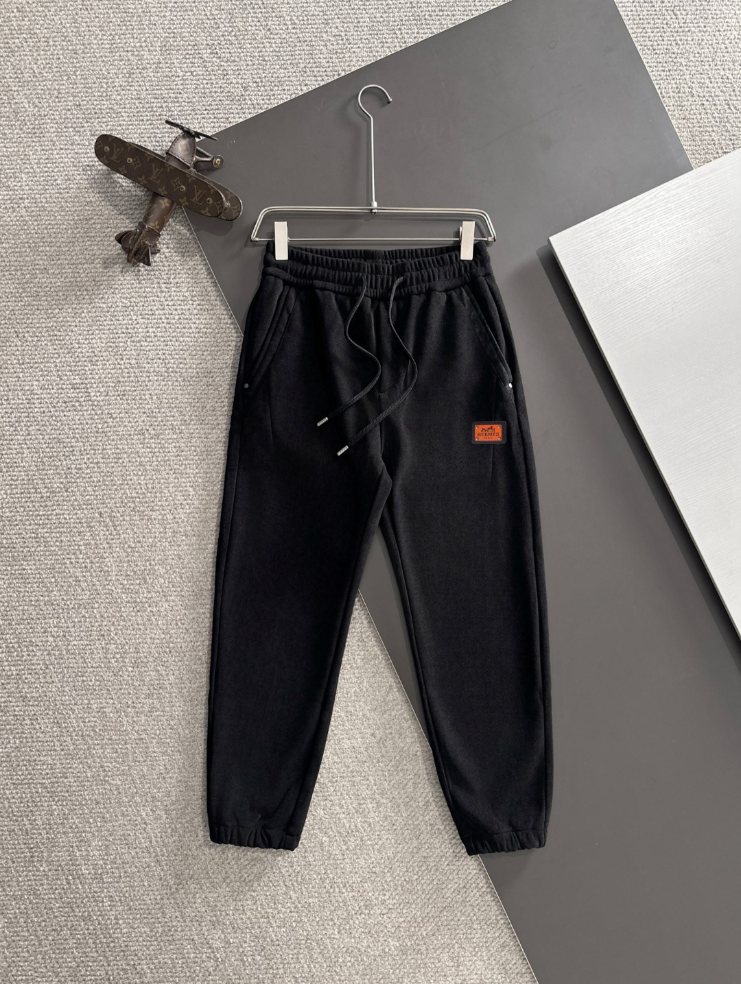 Hermes Winter Fleece Sweatpants Elastic Waist Casual Trousers