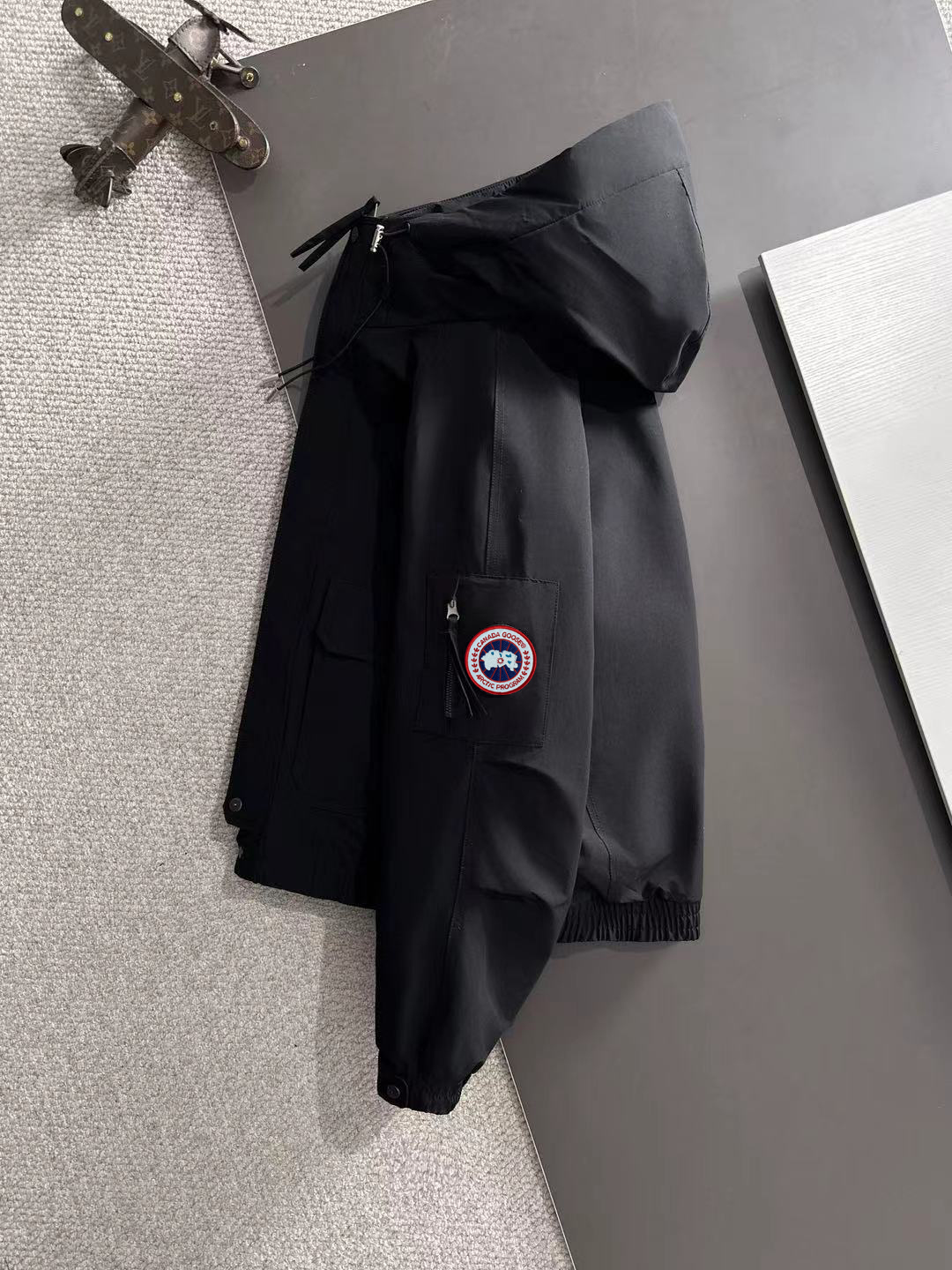 两天货期 大鹅 🔥🔥高端定制 2025冬季官网最新款爆款羽绒服 客供原版订制五金配件全进口原版定制 欢迎