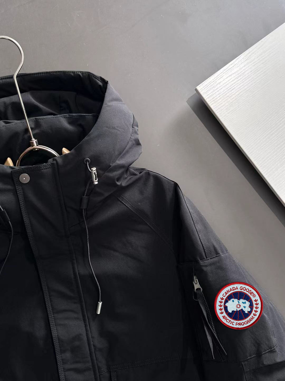 两天货期 大鹅 🔥🔥高端定制 2025冬季官网最新款爆款羽绒服 客供原版订制五金配件全进口原版定制 欢迎