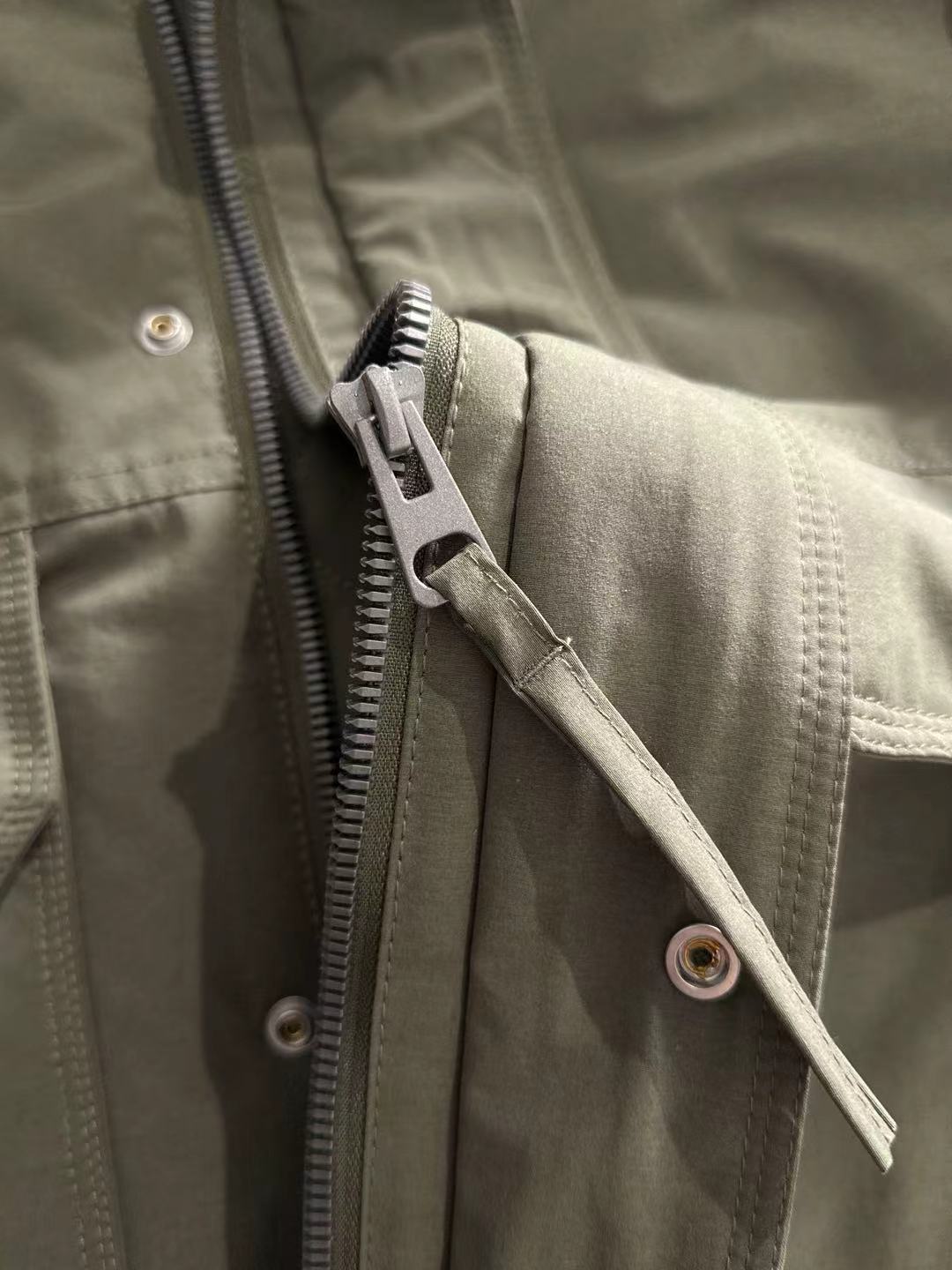 两天货期 大鹅 🔥🔥高端定制 2025冬季官网最新款爆款羽绒服 客供原版订制五金配件全进口原版定制 欢迎