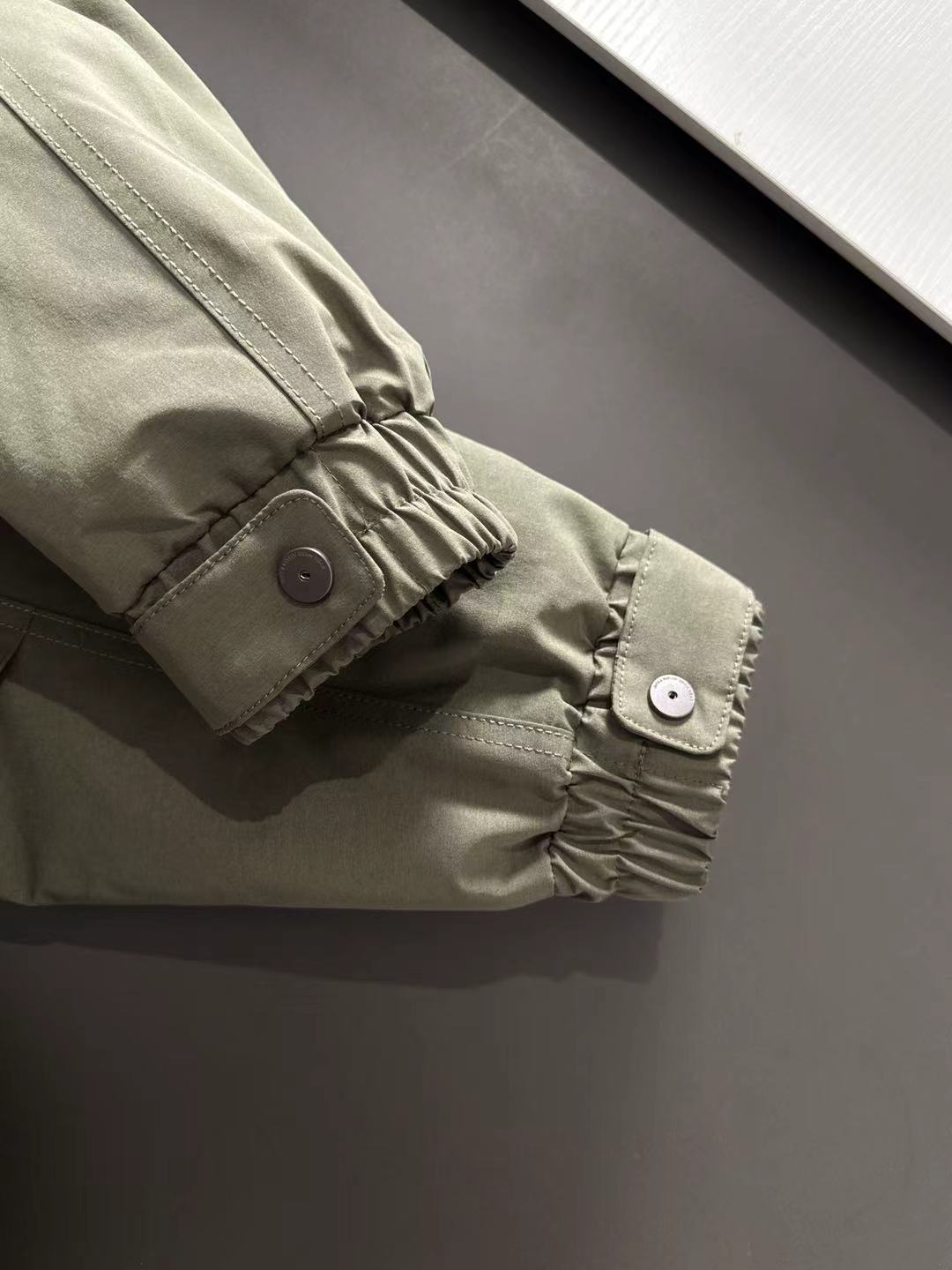 两天货期 大鹅 🔥🔥高端定制 2025冬季官网最新款爆款羽绒服 客供原版订制五金配件全进口原版定制 欢迎