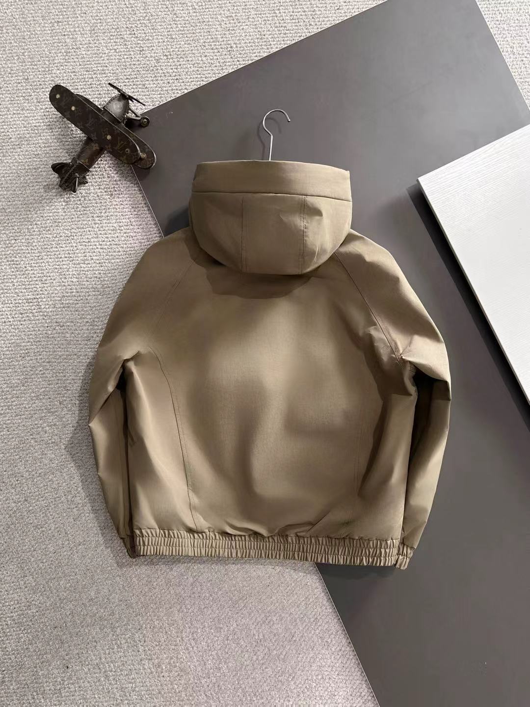 两天货期 大鹅 🔥🔥高端定制 2025冬季官网最新款爆款羽绒服 客供原版订制五金配件全进口原版定制 欢迎