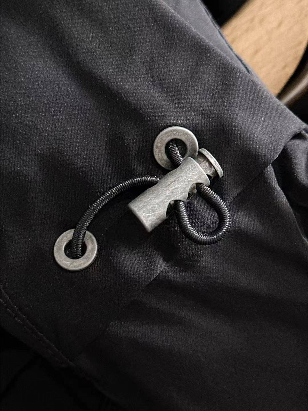 两天货期 蒙口 🔥🔥高端定制 2025冬季官网最新款爆款羽绒服 客供原版订制五金配件全进口原版定制 欢迎