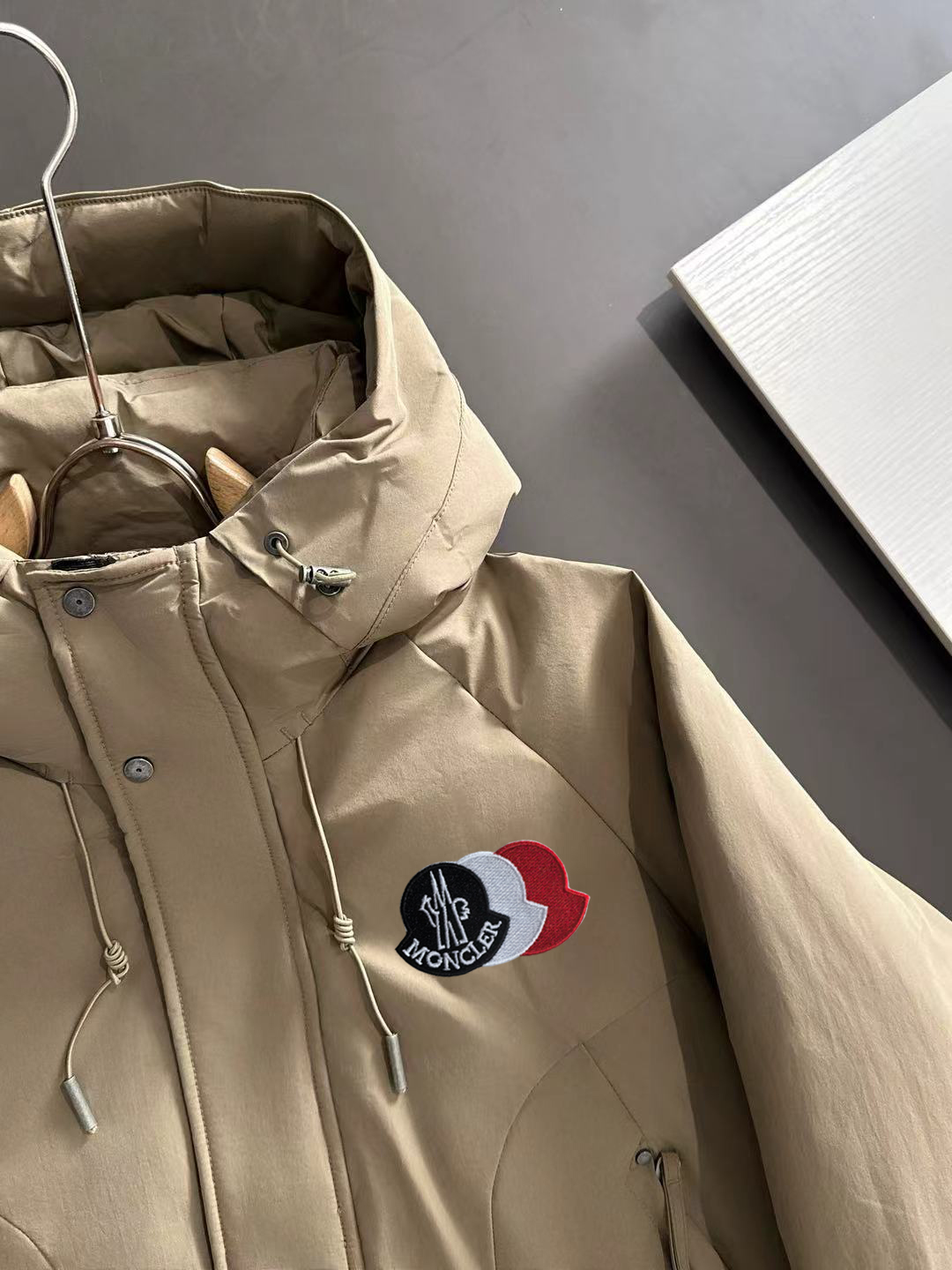 两天货期 蒙口 🔥🔥高端定制 2025冬季官网最新款爆款羽绒服 客供原版订制五金配件全进口原版定制 欢迎