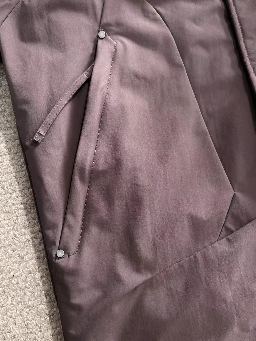 两天货期 蒙口 🔥🔥高端定制 2025冬季官网最新款爆款羽绒服 客供原版订制五金配件全进口原版定制 欢迎