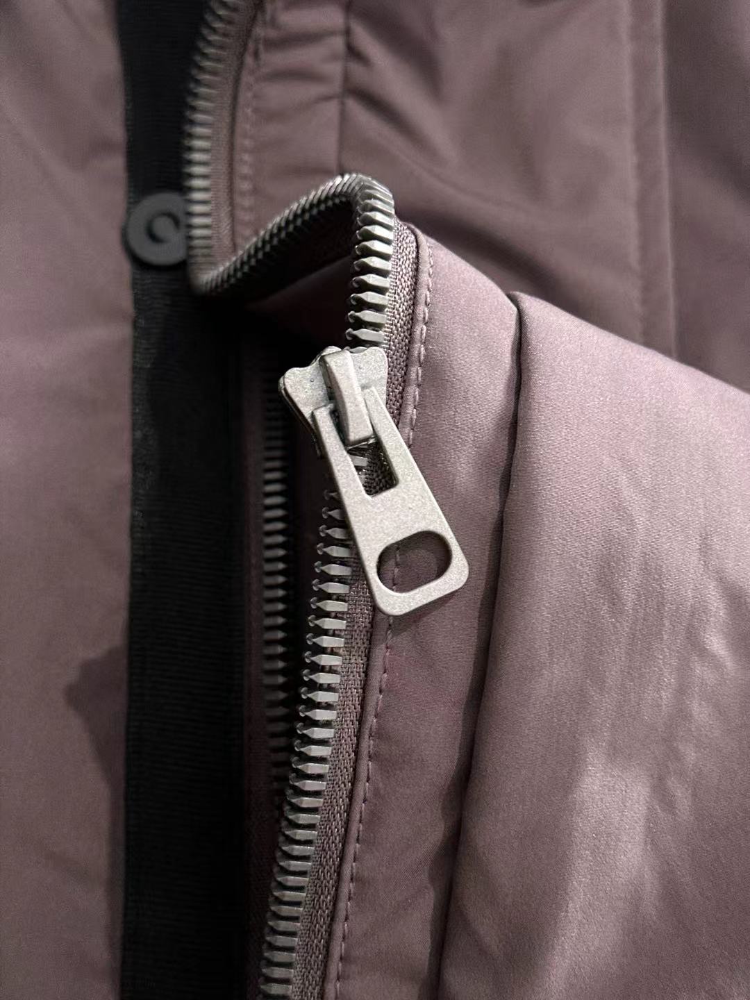 两天货期 蒙口 🔥🔥高端定制 2025冬季官网最新款爆款羽绒服 客供原版订制五金配件全进口原版定制 欢迎