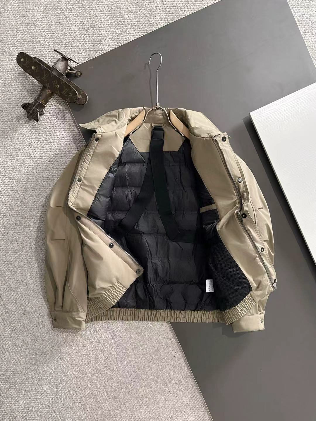 两天货期 巴宝莉 🔥🔥高端定制 2025冬季官网最新款爆款羽绒服 客供原版订制五金配件全进口原版定制 欢