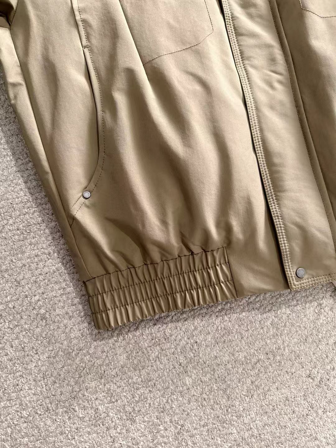 两天货期 巴宝莉 🔥🔥高端定制 2025冬季官网最新款爆款羽绒服 客供原版订制五金配件全进口原版定制 欢