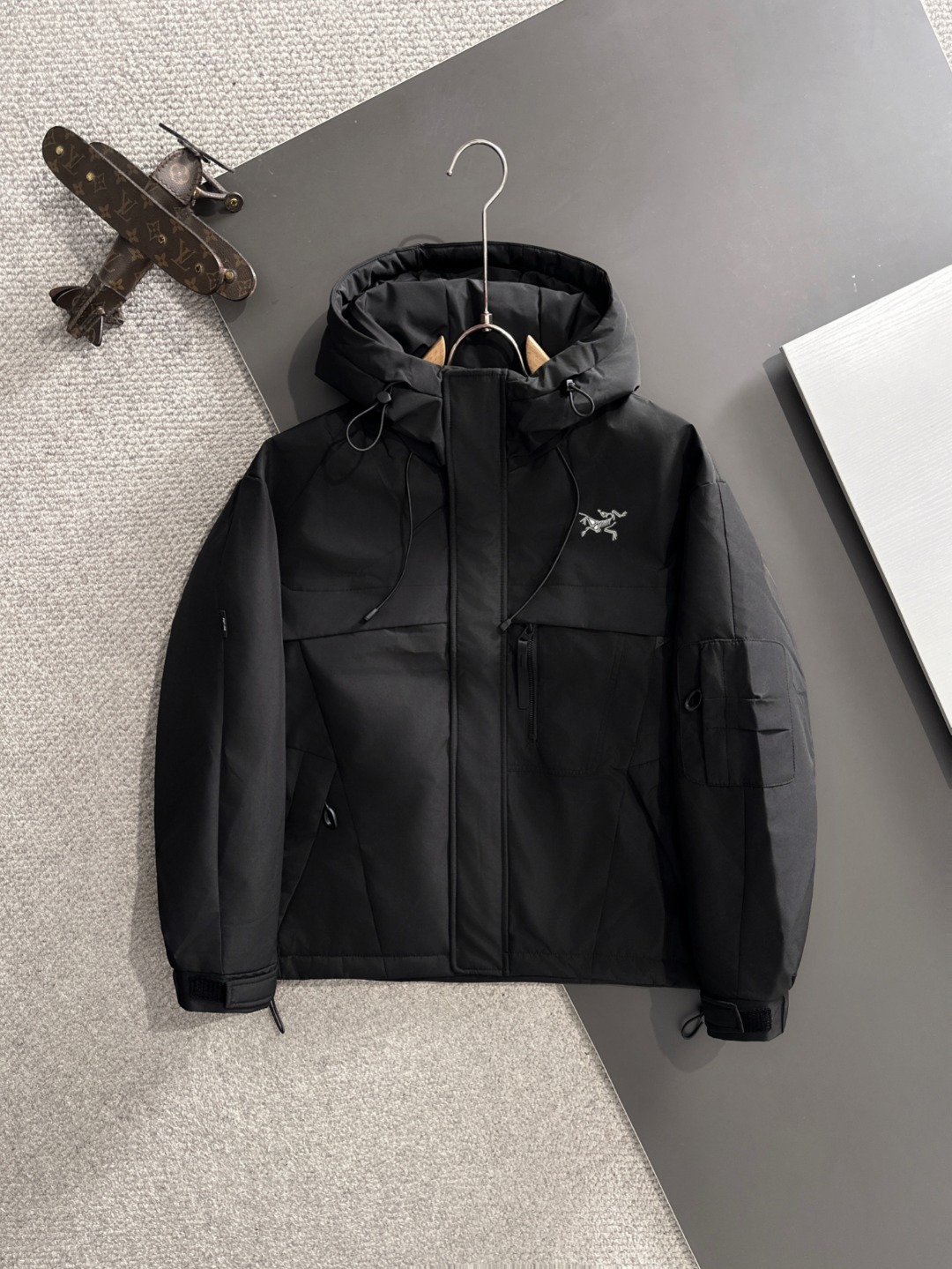 两天货期 始祖鸟 🔥🔥高端定制 2025冬季官网最新款爆款羽绒服 客供原版订制五金配件全进口原版定制 欢