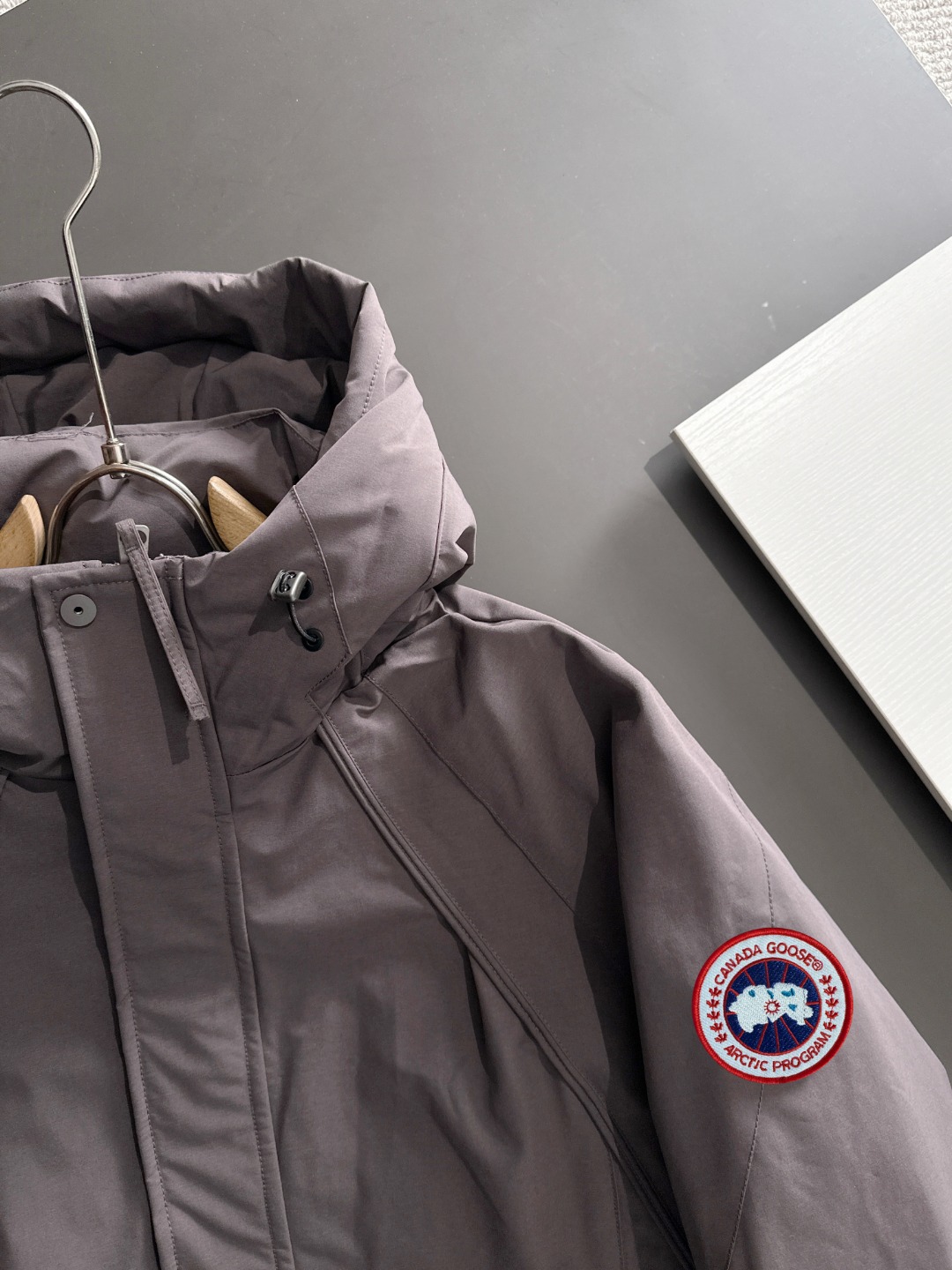 两天货期 大鹅 🔥🔥高端定制 2025冬季官网最新款爆款羽绒服 客供原版订制五金配件全进口原版定制 欢迎