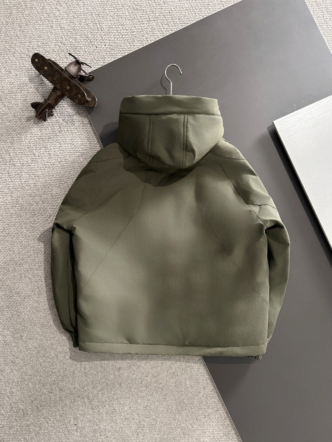 两天货期 大鹅 🔥🔥高端定制 2025冬季官网最新款爆款羽绒服 客供原版订制五金配件全进口原版定制 欢迎