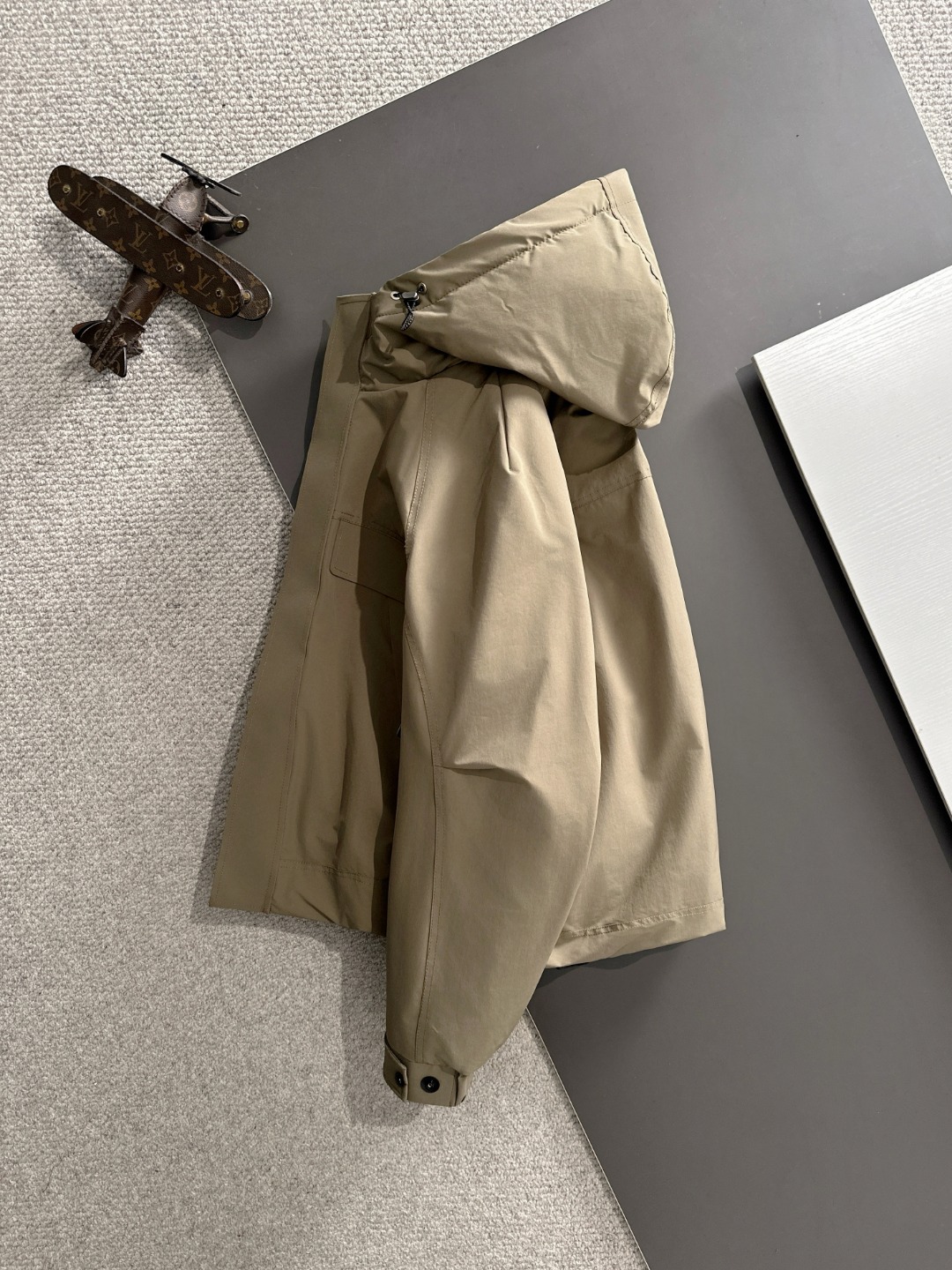 两天货期 巴黎世家 🔥🔥高端定制 2025冬季官网最新款爆款羽绒服 客供原版订制五金配件全进口原版定制 