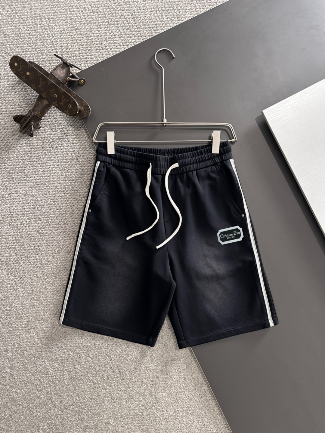 Envío al día siguiente P160 Productos de alta gama Dior 2026 primavera y verano nuevos pantalones cortos casuales con b…