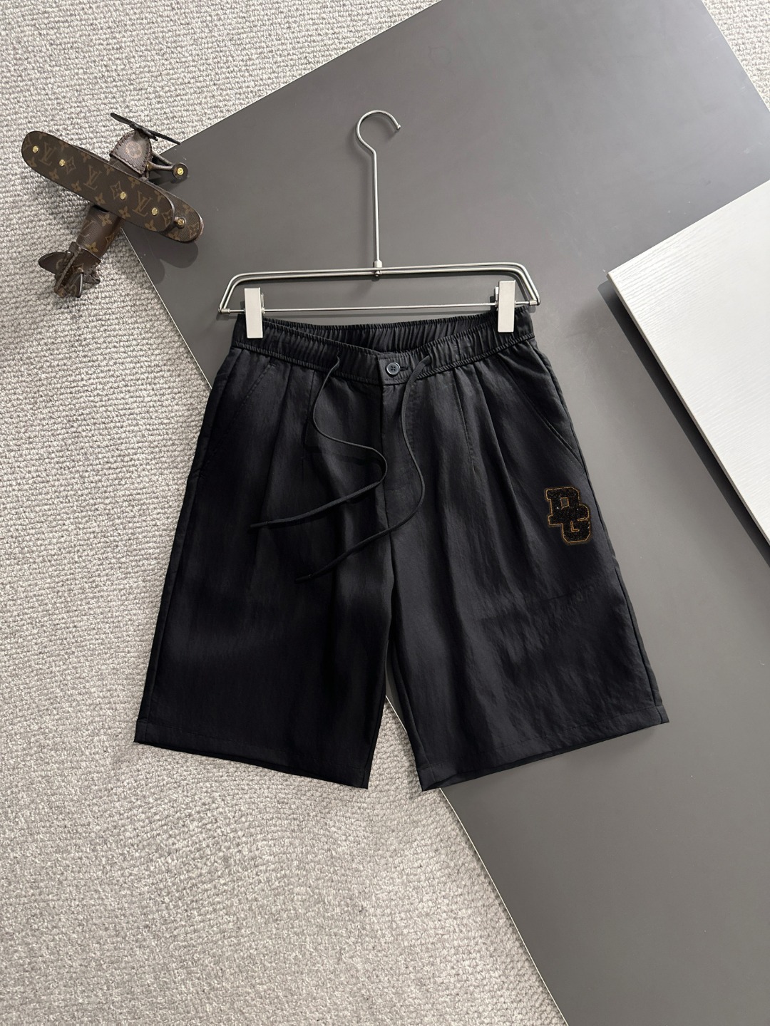 Envío al día siguiente P160 Artículo de alta gama Dolce & Gabbana Pantalones cortos casuales con cintura elástica de la…