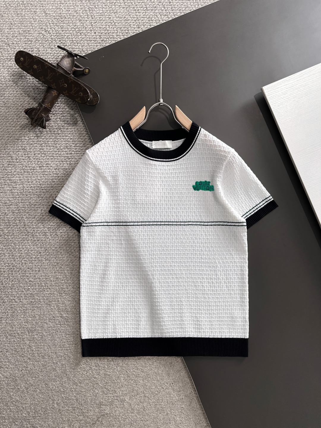 Louis Vuitton T-Shirt 12546