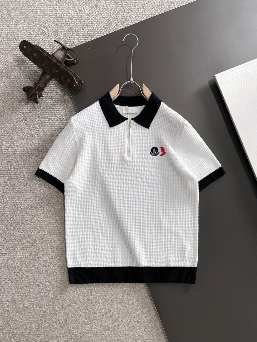 Moncler T-Shirt 12542