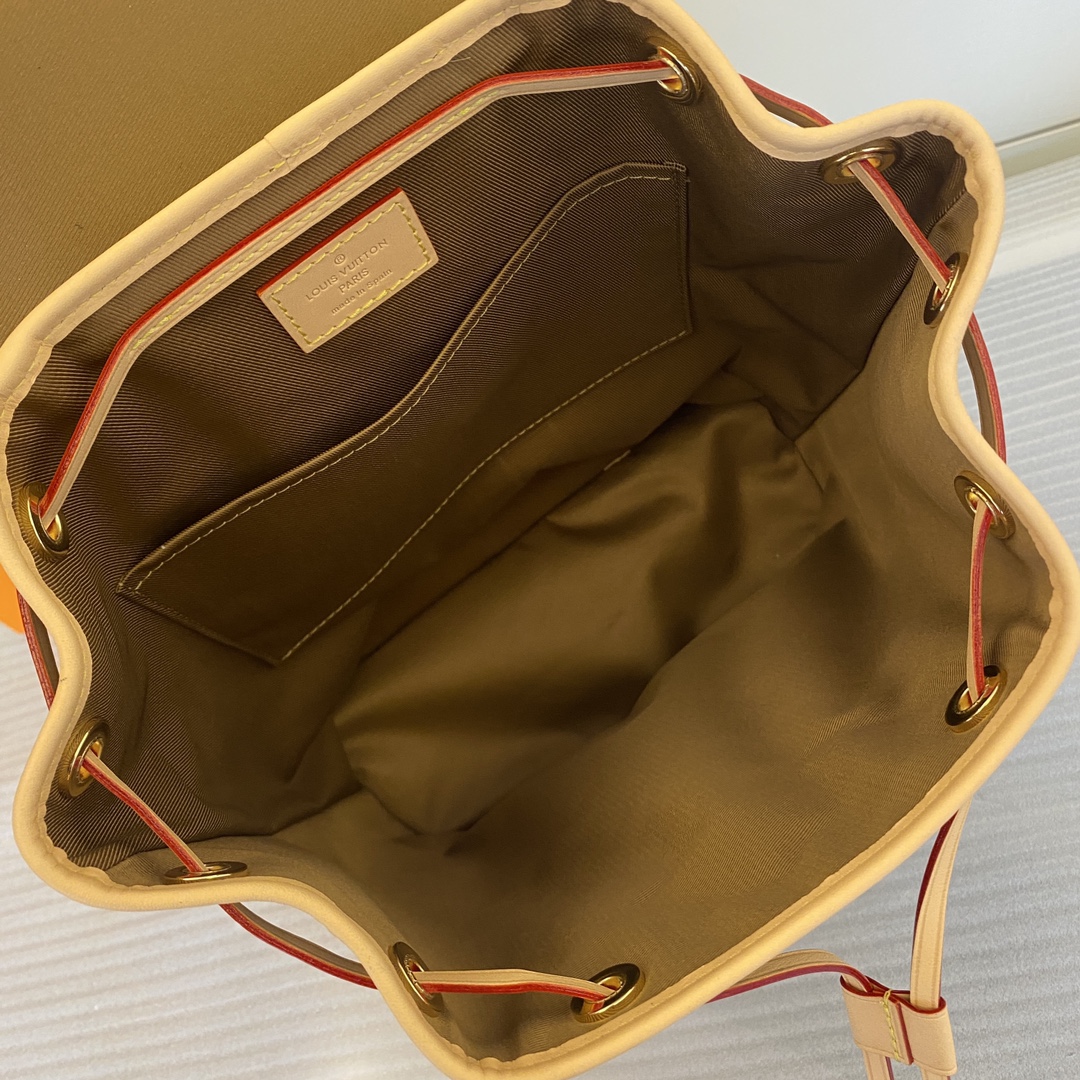 Louis Vuitton Montsouris PM Backpack Monogram Canvas with Leather Trim 10 i1722067432 7475 5
