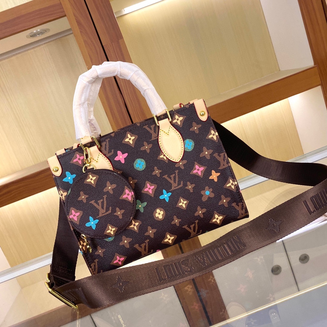 ,M24079,M24533,M46629,M22976,M59856本款 OnTheGo 小号手袋为