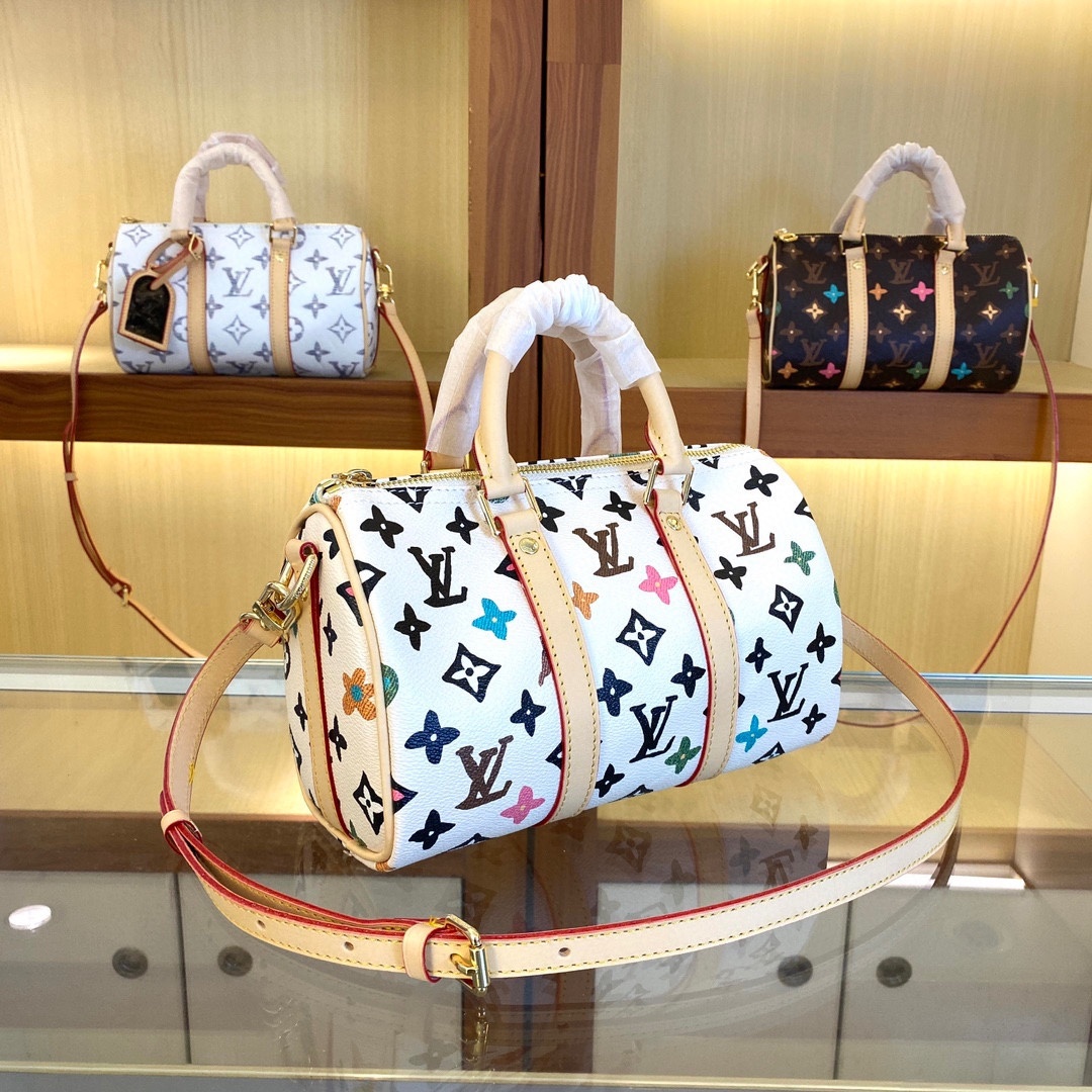 双面变色皮,,M24424 M24849老花彩菊本款 Keepall 25 手袋取材 Monogram