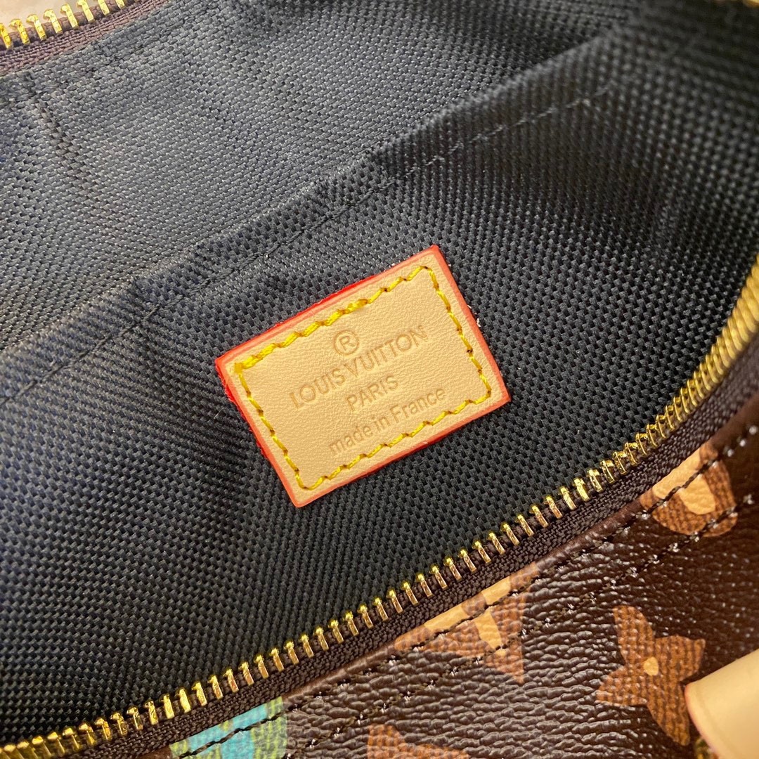 双面变色皮,,M24424 M24849老花彩菊本款 Keepall 25 手袋取材 Monogram