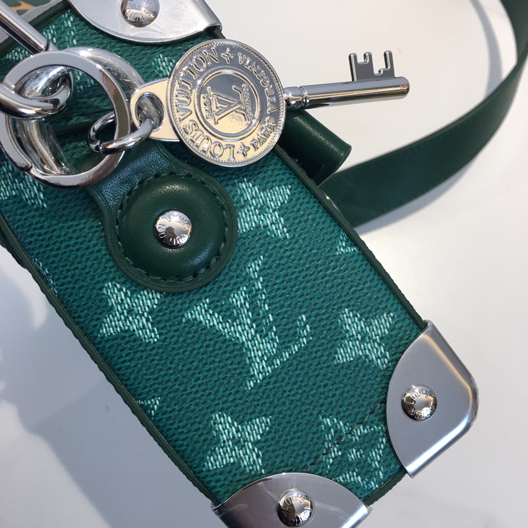 Louis Vuitton Soul Trunk Monogram Dust Green Messenger Bag 8 i1734415147 2521 1