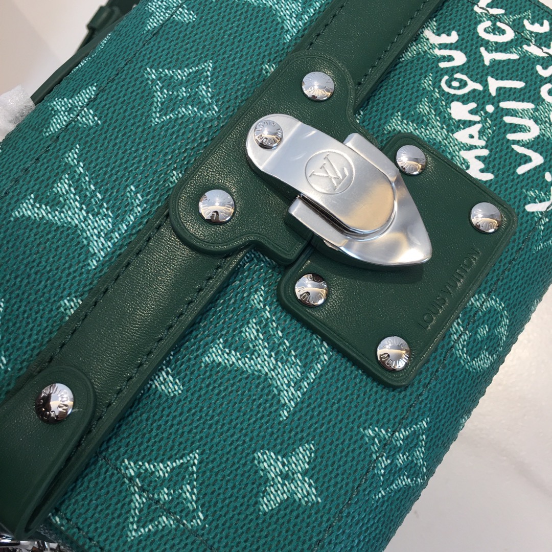 Louis Vuitton Soul Trunk Monogram Dust Green Messenger Bag 6 i1734415147 7035 3