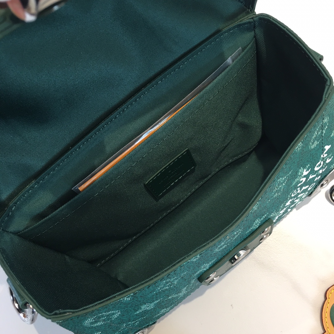 Louis Vuitton Soul Trunk Monogram Dust Green Messenger Bag 10 i1734415147 9928 8