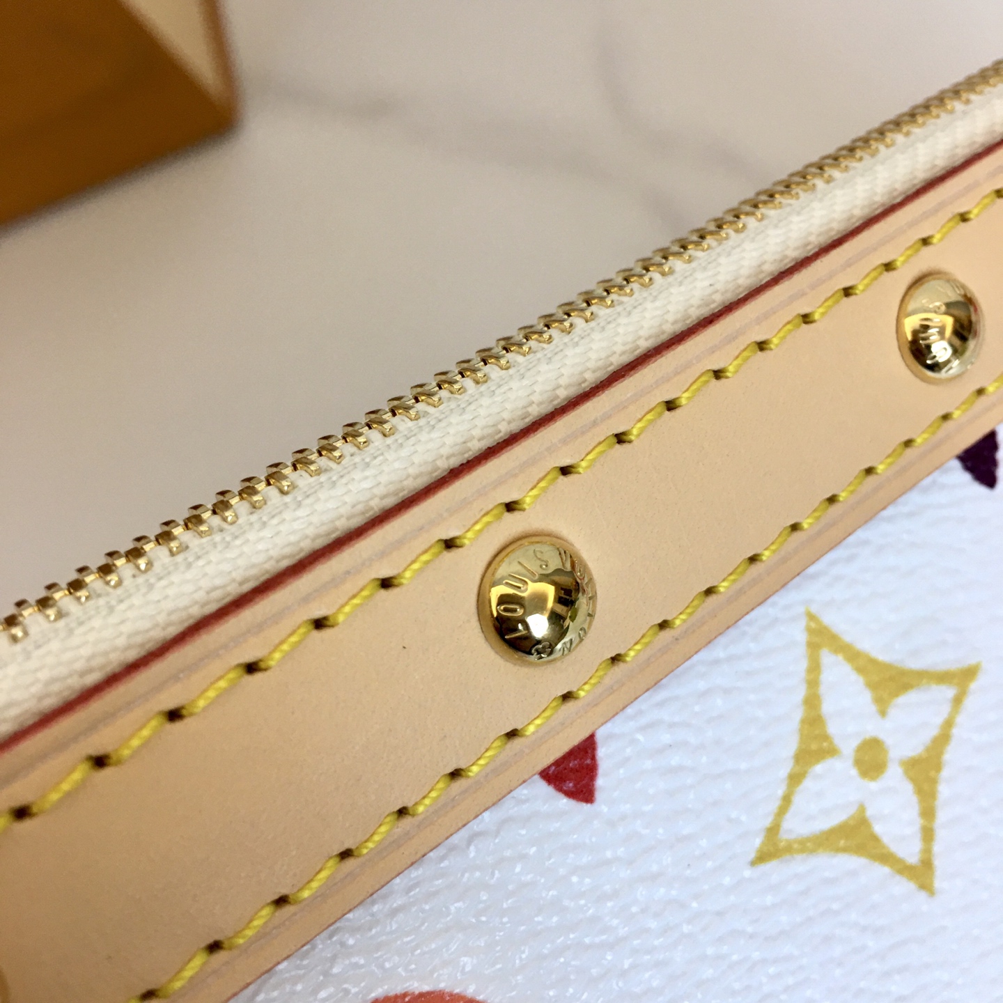 Louis Vuitton Pochette Accessoires Monogram Coated Canvas Shoulder Bag 3 i1742150471914 3001 0 2