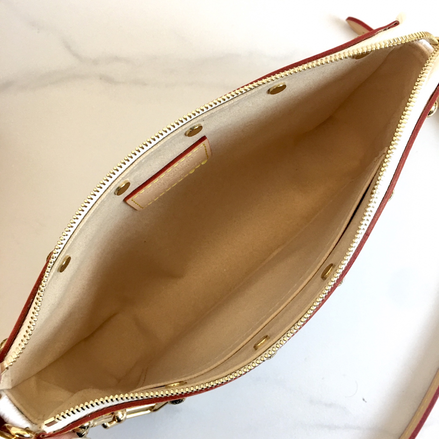 Louis Vuitton Pochette Accessoires Monogram Coated Canvas Shoulder Bag 9 i1742150476745 1280 0 8