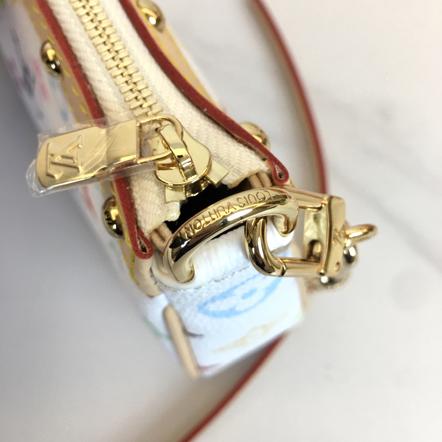 Louis Vuitton Pochette Accessoires Monogram Coated Canvas Shoulder Bag 5 i1742150476764 9108 0 4