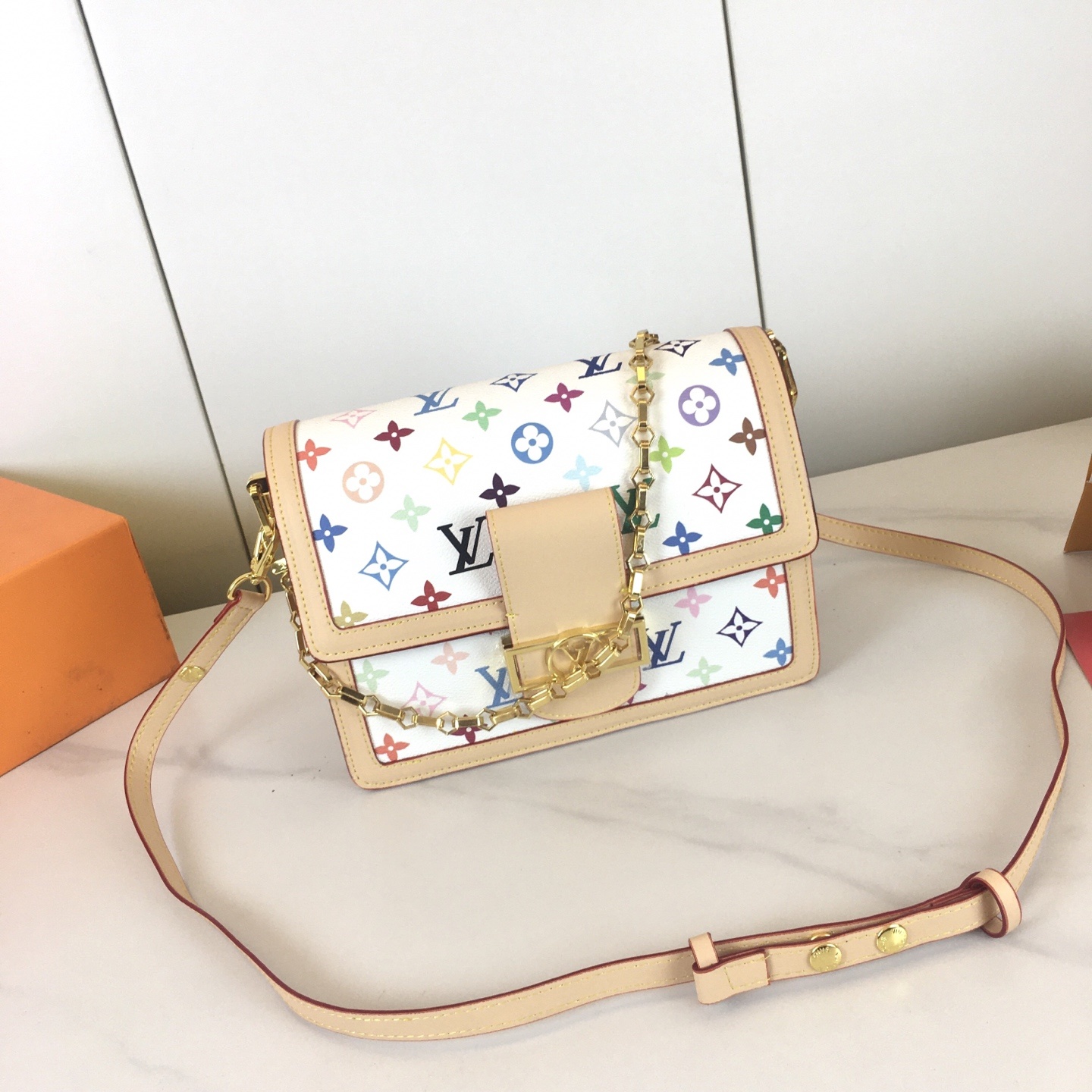 ,LV M45958中號手袋 路易威登經典 Dauphine 手袋系列新作:2025 村上隆系列,出自女