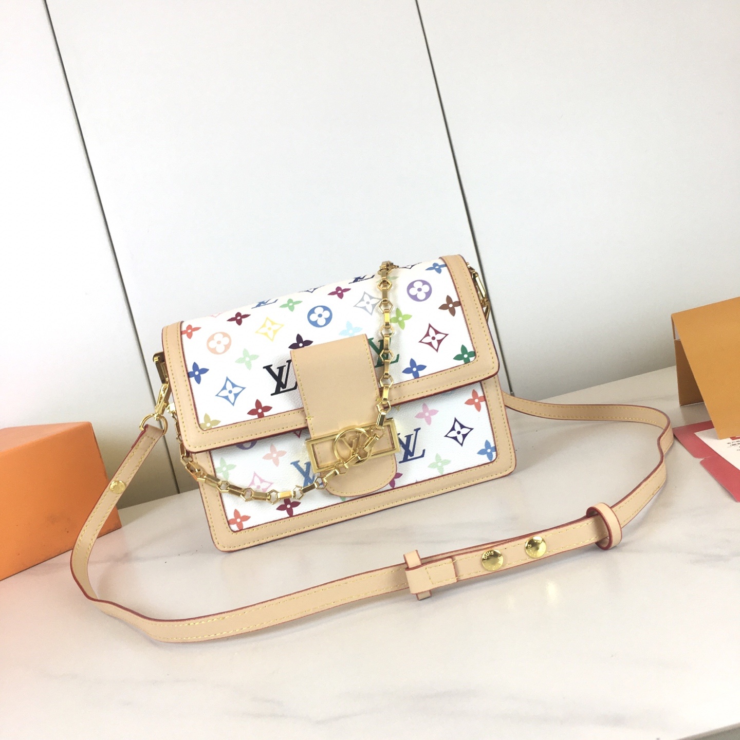,LV M45958中號手袋 路易威登經典 Dauphine 手袋系列新作:2025 村上隆系列,出自女