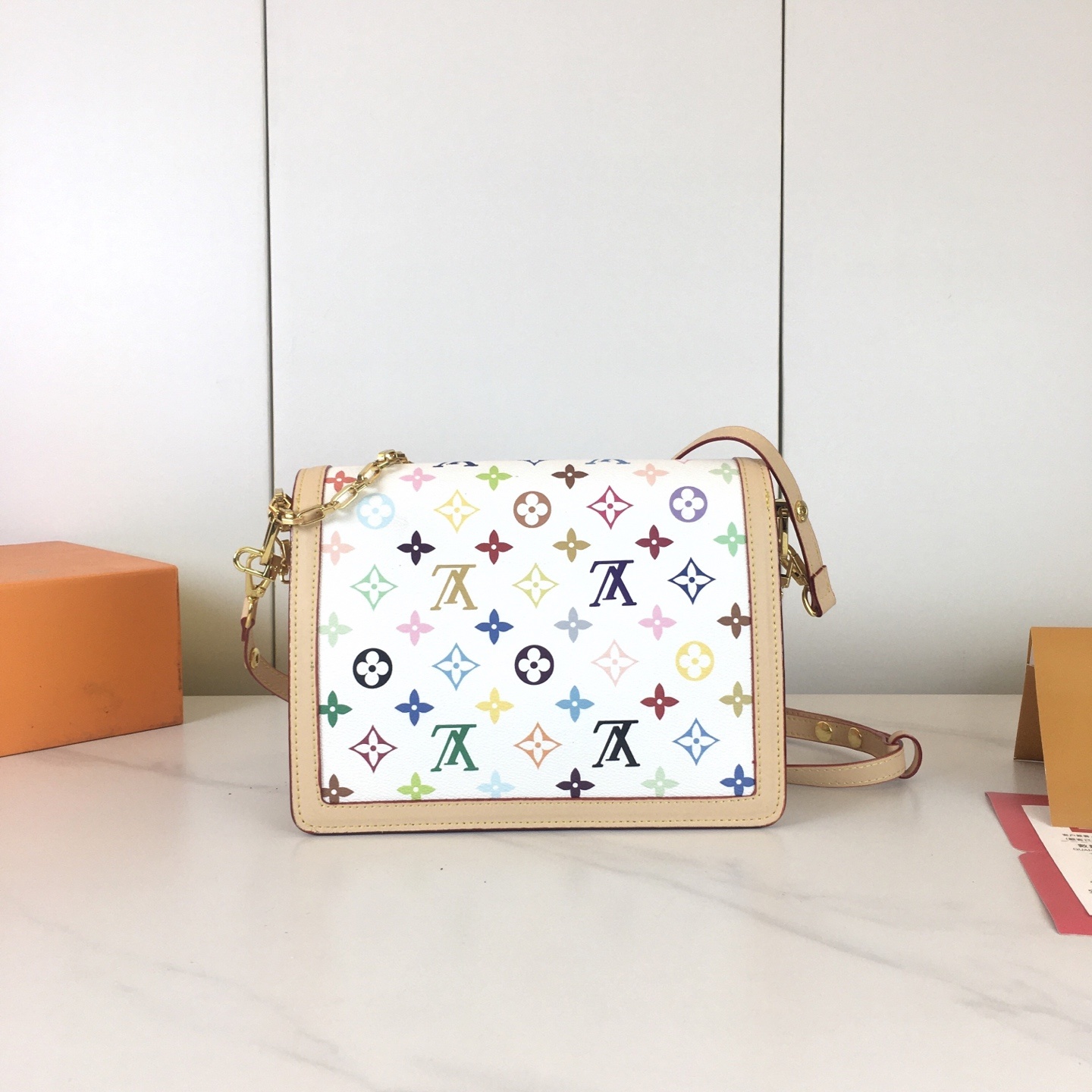 ,LV M45958中號手袋 路易威登經典 Dauphine 手袋系列新作:2025 村上隆系列,出自女