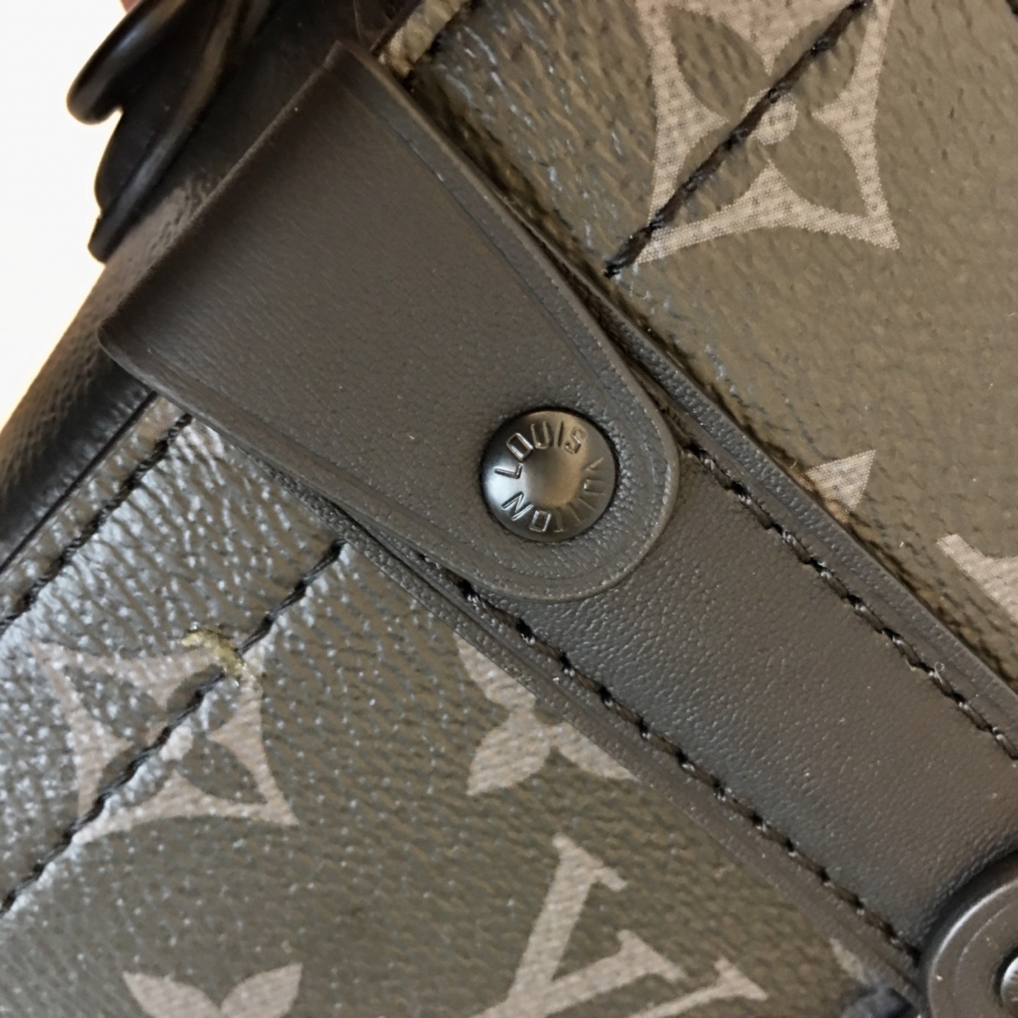 Louis Vuitton Soul Trunk Messenger Bag Monogram Dust Canvas - M11743 6 i1747671794943 8480 0 5