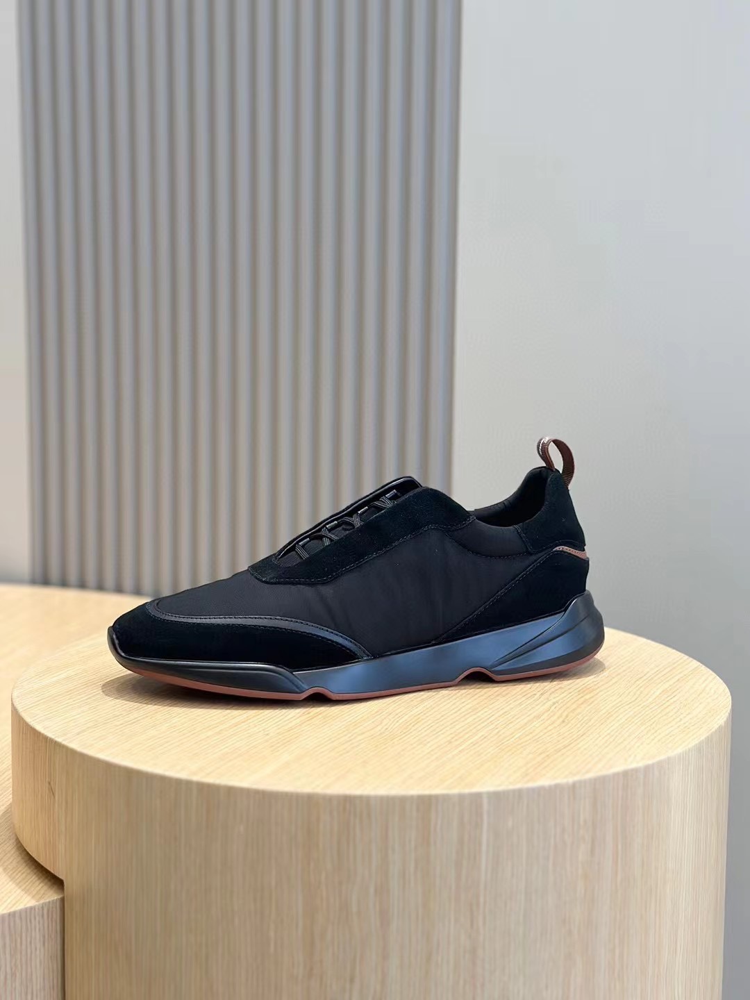 loro Piana Modular Walk Zapatillas deportivas para hombreEstas zapatillas deportivas están confeccio