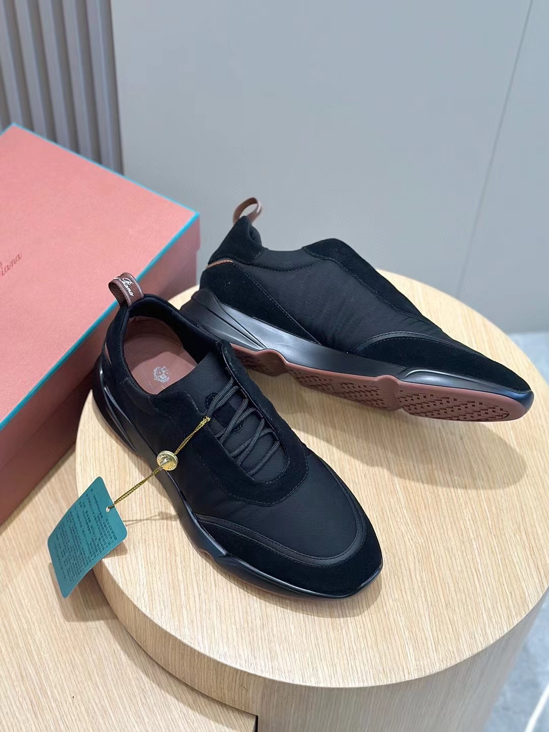 loro Piana Modular Walk Zapatillas deportivas para hombreEstas zapatillas deportivas están confeccio