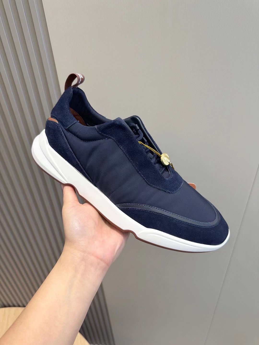loro Piana Modular Walk Zapatillas deportivas para hombreEstas zapatillas deportivas están confeccio