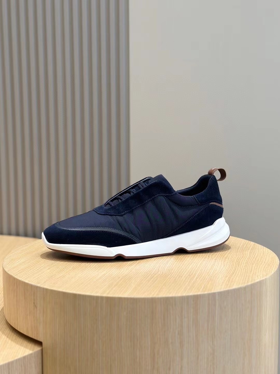 loro Piana Modular Walk Zapatillas deportivas para hombreEstas zapatillas deportivas están confeccio
