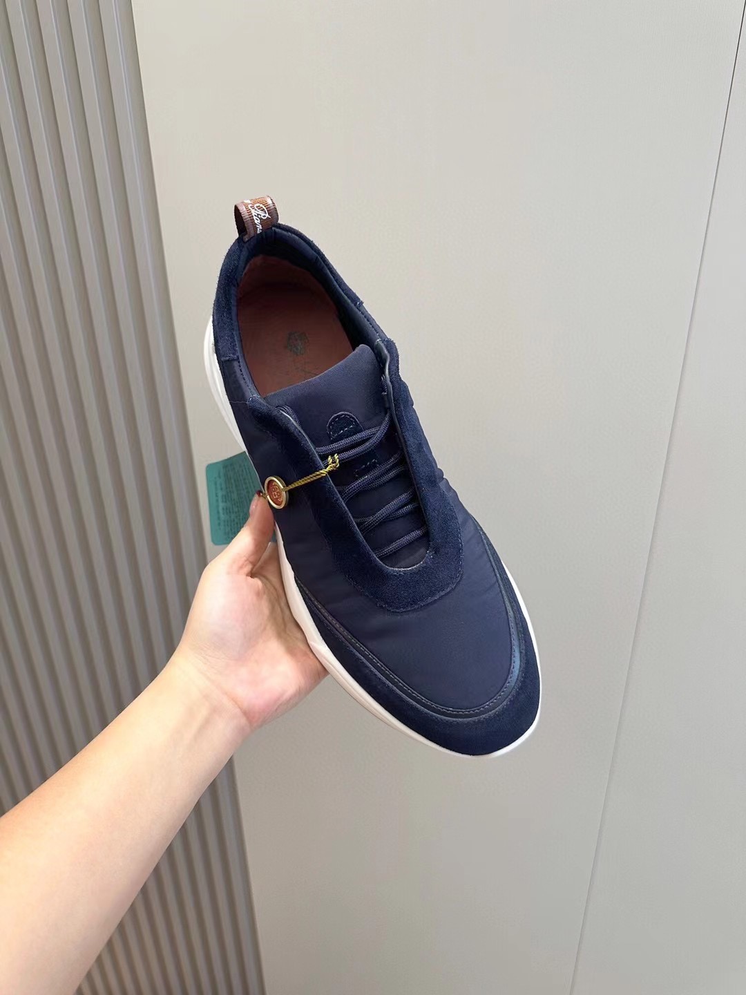 loro Piana Modular Walk Zapatillas deportivas para hombreEstas zapatillas deportivas están confeccio