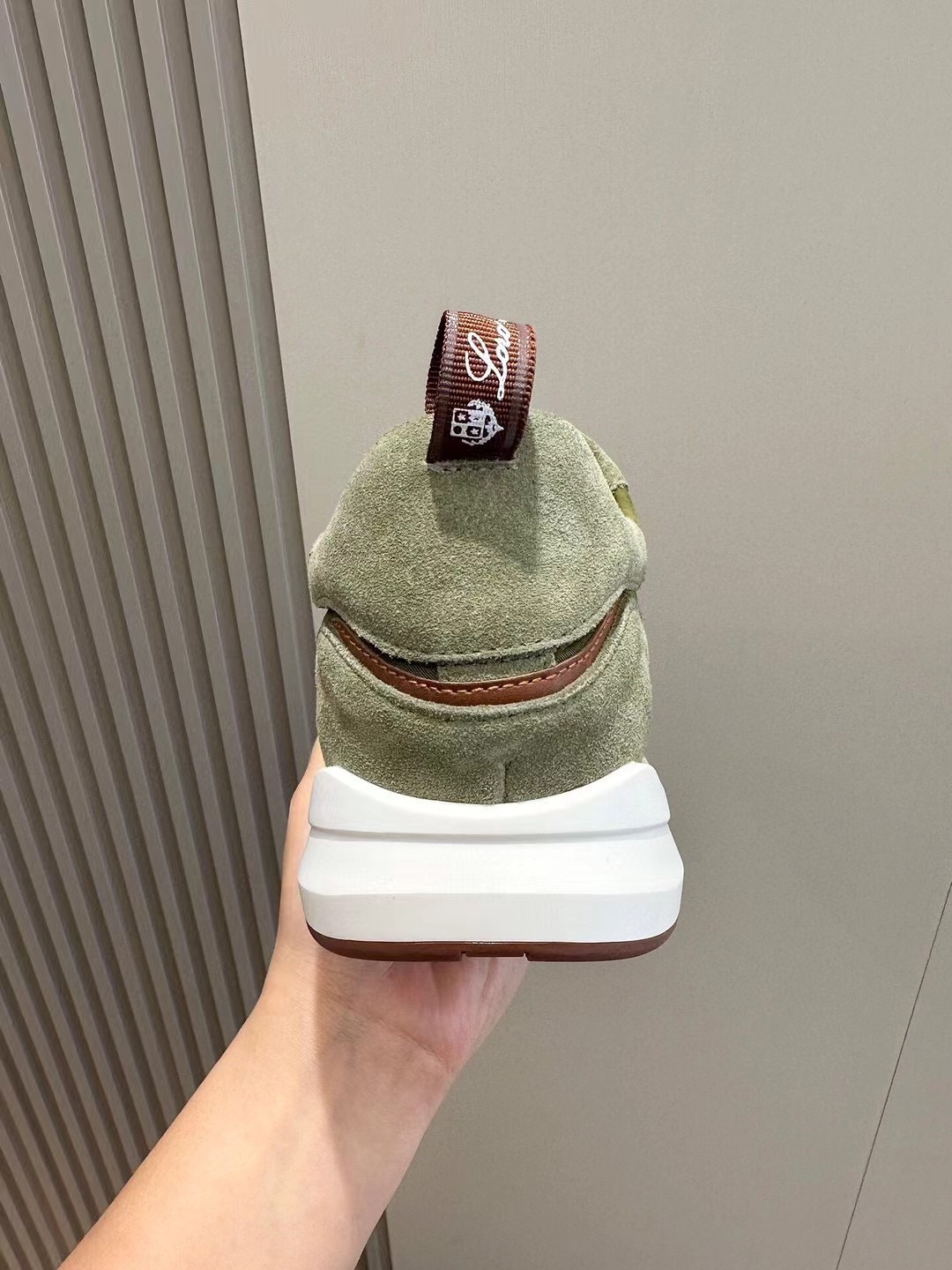 loro Piana Modular Walk Zapatillas deportivas para hombreEstas zapatillas deportivas están confeccio