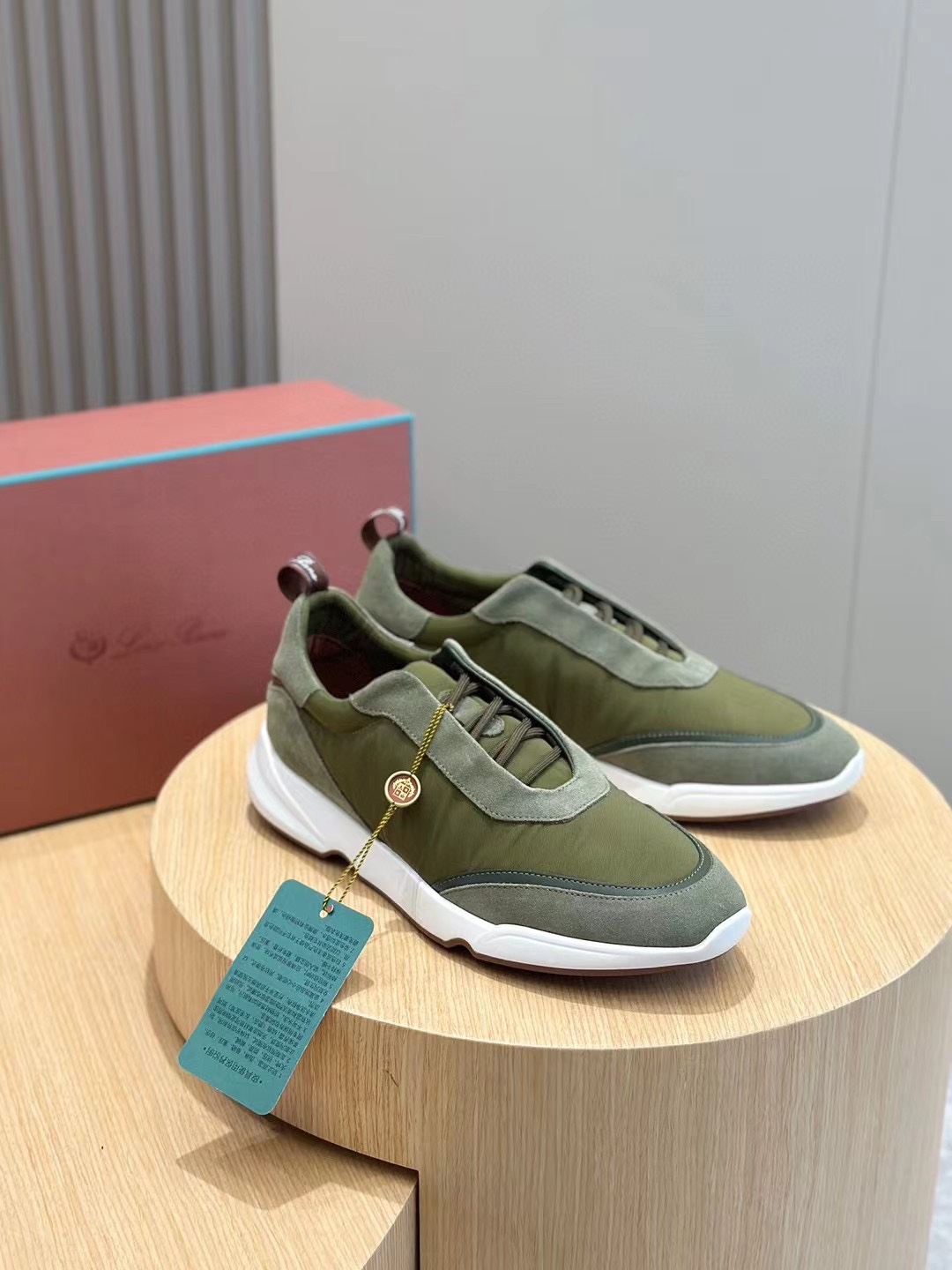 loro Piana Modular Walk Zapatillas deportivas para hombreEstas zapatillas deportivas están confeccio