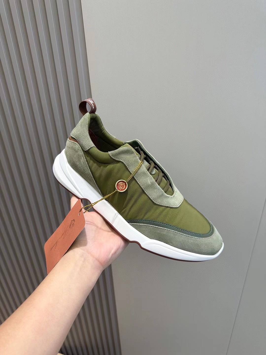 loro Piana Modular Walk Zapatillas deportivas para hombreEstas zapatillas deportivas están confeccio