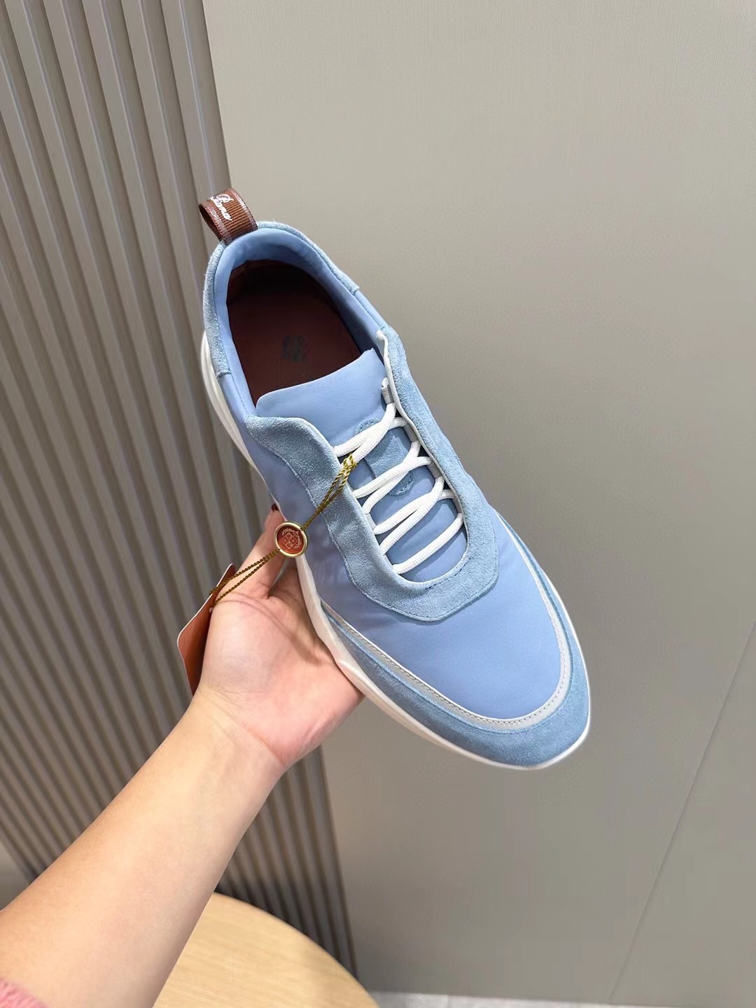 loro Piana Modular Walk Zapatillas deportivas para hombreEstas zapatillas deportivas están confeccio