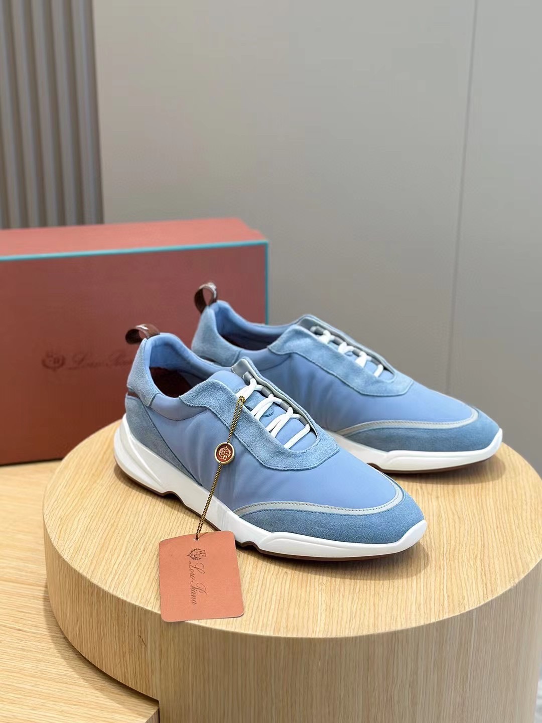 loro Piana Modular Walk Zapatillas deportivas para hombreEstas zapatillas deportivas están confeccio