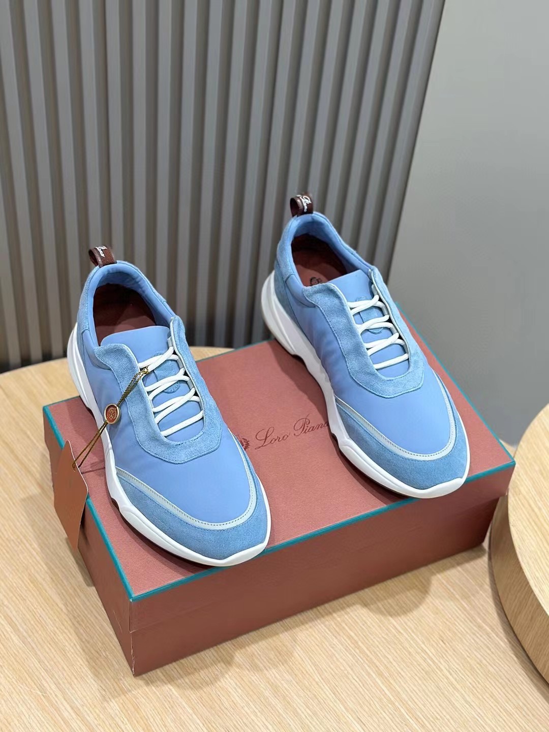 loro Piana Modular Walk Zapatillas deportivas para hombreEstas zapatillas deportivas están confeccio