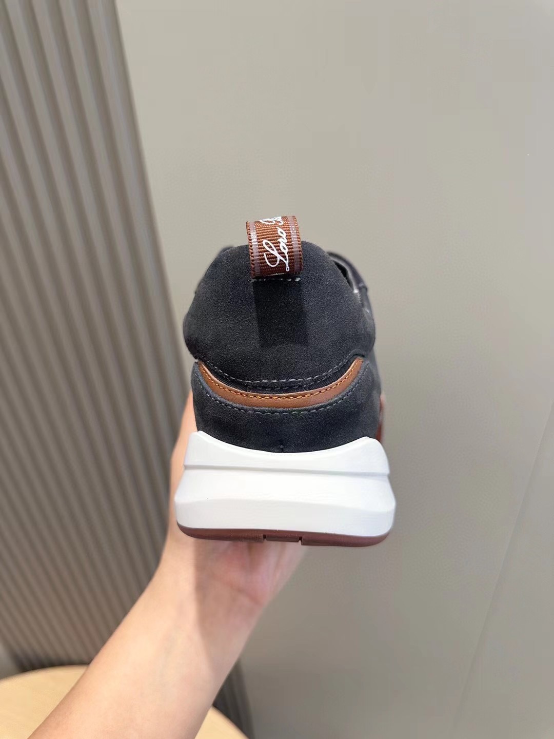 loro Piana Modular Walk Zapatillas deportivas para hombreEstas zapatillas deportivas están confeccio
