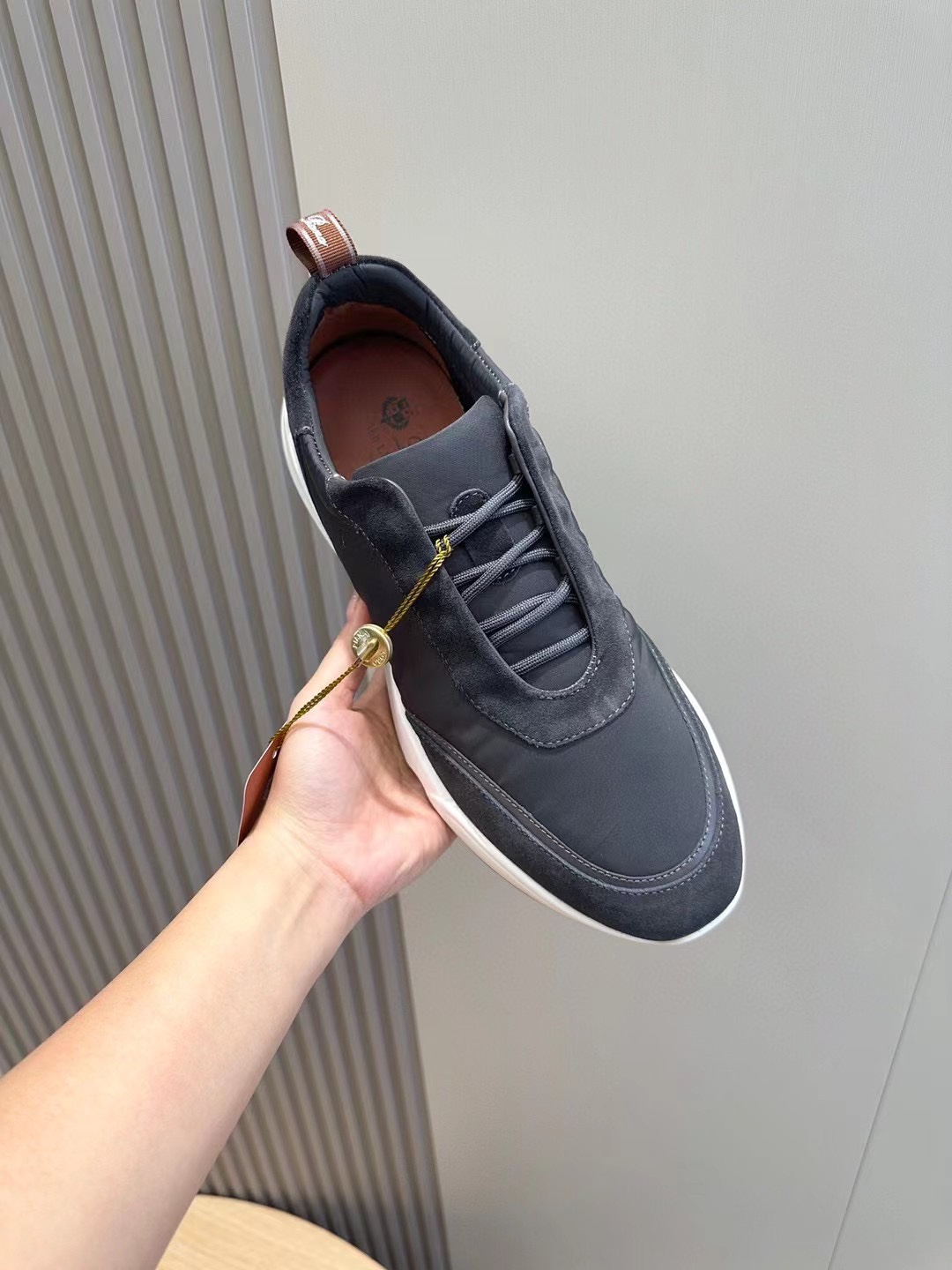 loro Piana Modular Walk Zapatillas deportivas para hombreEstas zapatillas deportivas están confeccio